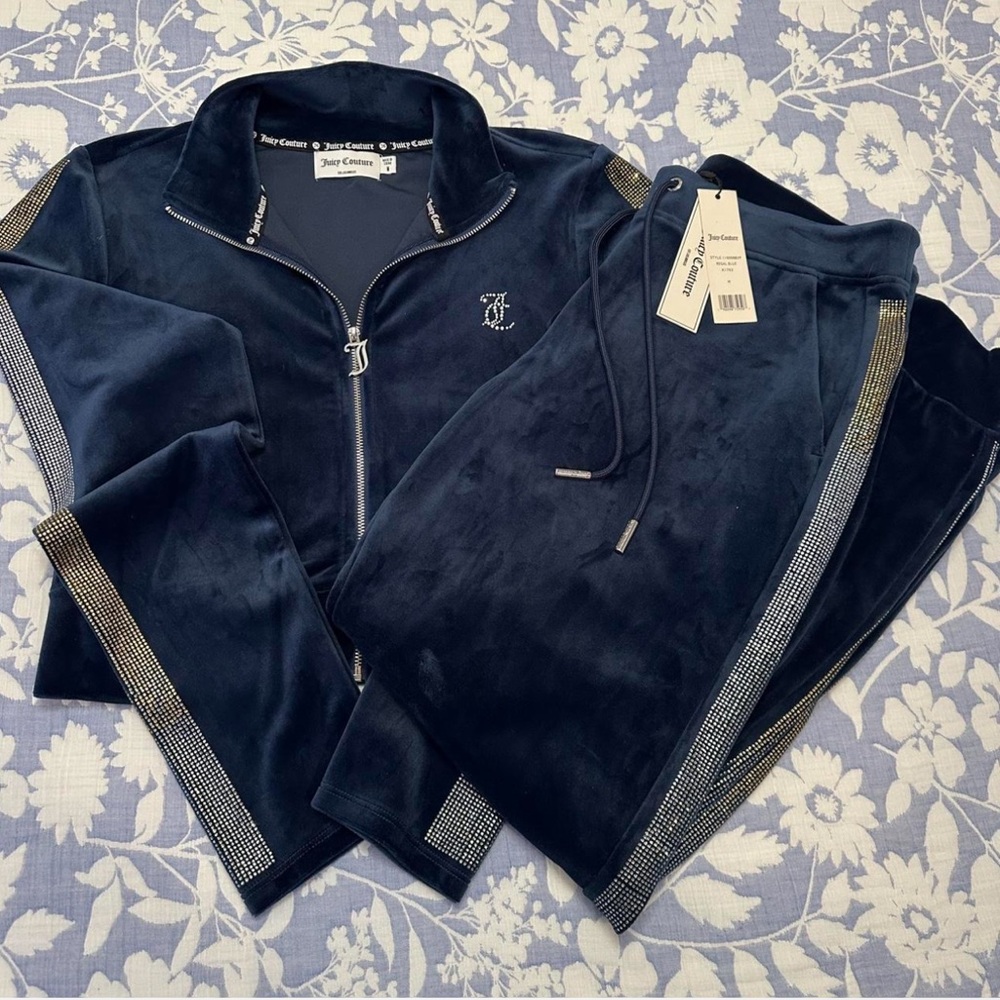Juicy Couture Dark Blue Velour Set with Sparkling Trim